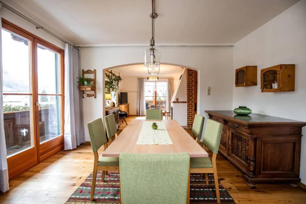 Haus Weidmannsheil - Wohnen Im Romantischen Forsthaus Werfen Dış mekan fotoğraf