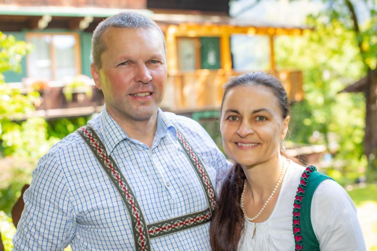 Haus Weidmannsheil - Wohnen Im Romantischen Forsthaus Werfen Dış mekan fotoğraf